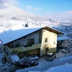 Bei Hanni * Söll