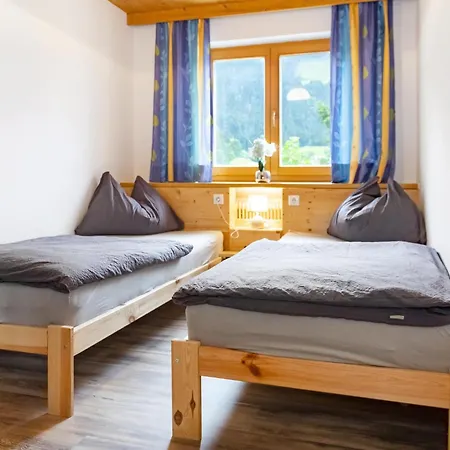 Bei Hanni Apartment